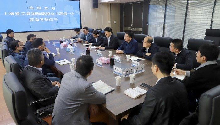 甘肅建投生態(tài)建設(shè)公司、林草投資公司與上海建工集團(tuán)進(jìn)行座談交流